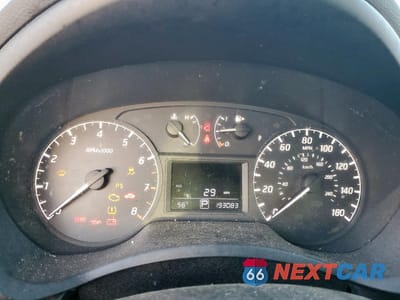 Zdjęcie 9 z 13 samochodu: 2014 NISSAN SENTRA S VIN:3N1AB7AP0EL622548 - miniatura