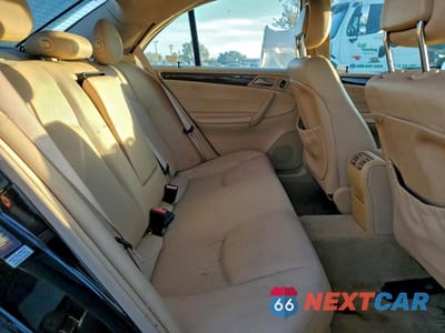 Zdjęcie 10 z 12 samochodu: 2002 MERCEDES-BENZ C 240 VIN:WDBRF61J12F250670 - miniatura