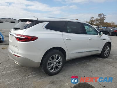 Trzecie zdjęcie samochodu z tyłu: 2019 BUICK ENCLAVE AVENIR VIN:5GAEVCKW7KJ141155 - miniatura