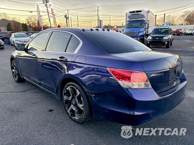Trzecie zdjęcie samochodu z tyłu: 2010 HONDA ACCORD EX VIN:1HGCP2F75AA133505 - miniatura