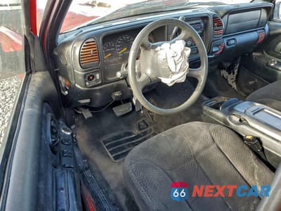 Zdjęcie 8 z 12 samochodu: 1998 CHEVROLET GMT-400 K1500 VIN:2GCEK19R5W1263511 - miniatura