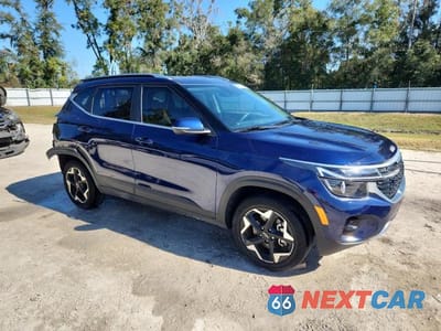 Czwarte zdjęcie samochodu z boku: 2024 KIA SELTOS EX VIN:KNDERCAA5R7599096 - miniatura