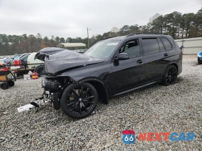 2025 BMW X7 XDRIVE40I 5UX23EM04S9W51796 - główne zdjęcie licytacji z USA - miniatura