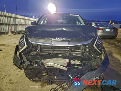 Piąte zdjęcie samochodu w środku: 2025 KIA SPORTAGE LX VIN:KNDPU3DG7S7233895 - miniatura