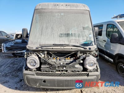 Piąte zdjęcie samochodu w środku: 2023 RIVIAN EDV 700 DELIVERY VAN VIN:7FCEHEB71PN005947 - miniatura