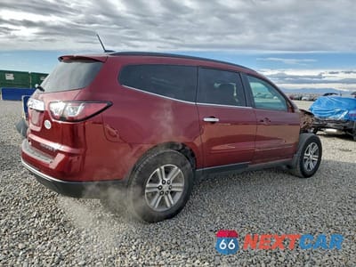 Trzecie zdjęcie samochodu z tyłu: 2016 CHEVROLET TRAVERSE LT VIN:1GNKVHKD0GJ323811 - miniatura