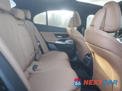 Zdjęcie 10 z 13 samochodu: 2024 MERCEDES-BENZ E 350 4MATIC VIN:W1KLF4HBXRA059921 - miniatura