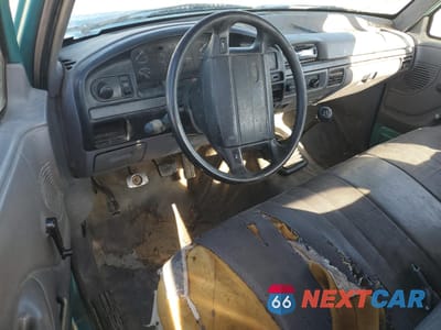 Zdjęcie 8 z 14 samochodu: 1994 FORD F150 VIN:1FTEX15Y6RKB71794 - miniatura