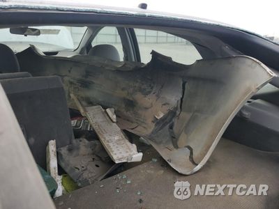 Zdjęcie 12 z 14 samochodu: 2005 TOYOTA PRIUS VIN:JTDKB20U057049084 - miniatura