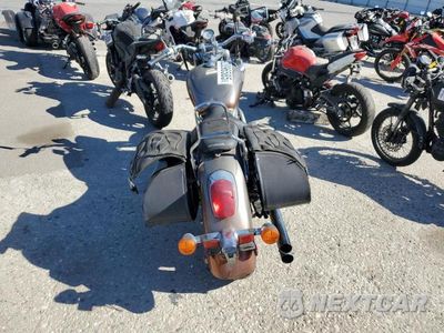 Czwarte zdjęcie samochodu z boku: 2006 HONDA VT1100 C2 VIN:1HFSC43146A600055 - miniatura