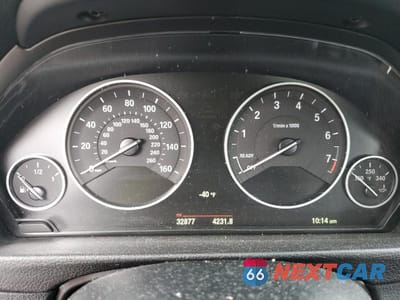 Zdjęcie 9 z 11 samochodu: 2015 BMW 328 XI VIN:WBA3B3G53FNR85624 - miniatura