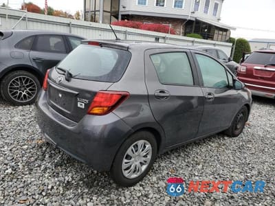 Trzecie zdjęcie samochodu z tyłu: 2017 TOYOTA YARIS 5-DOOR L FLEET VIN:VNKKTUD30HA079484 - miniatura