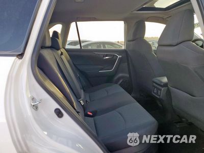 Zdjęcie 11 z 15 samochodu: 2024 TOYOTA RAV4 XLE VIN:4T3RWRFV4RU115710 - miniatura