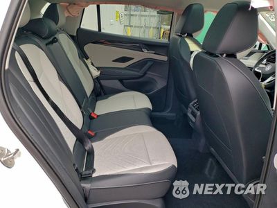 Zdjęcie 11 z 13 samochodu: 2025 VOLKSWAGEN TIGUAN SE VIN:3VVMR7RM9SM057059 - miniatura