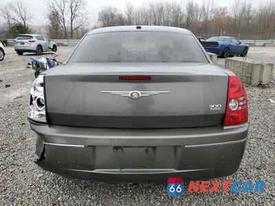 Zdjęcie 6 z 12 samochodu: 2010 CHRYSLER 300 TOURING VIN:2C3CA5CVXAH155090 - miniatura