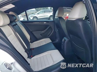 Zdjęcie 10 z 13 samochodu: 2015 VOLKSWAGEN JETTA SE VIN:3VWD17AJ2FM346360 - miniatura
