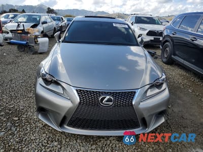 Piąte zdjęcie samochodu w środku: 2015 LEXUS IS 350 VIN:JTHBE1D24F5019771 - miniatura