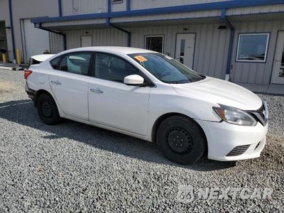 Czwarte zdjęcie samochodu z boku: 2016 NISSAN SENTRA S VIN:3N1AB7AP2GY236784 - miniatura