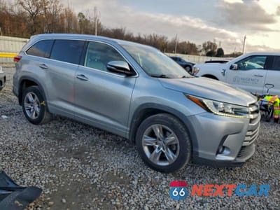 Czwarte zdjęcie samochodu z boku: 2018 TOYOTA HIGHLANDER LIMITED VIN:5TDYZRFH8JS275298 - miniatura