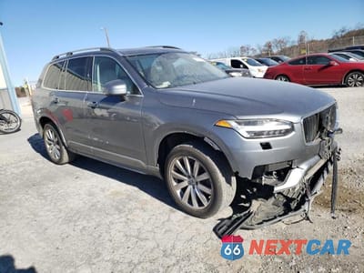 Czwarte zdjęcie samochodu z boku: 2017 VOLVO XC90 T6 VIN:YV4A22PKXH1135507 - miniatura