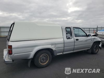Trzecie zdjęcie samochodu z tyłu: 1991 TOYOTA PICKUP 1/2 TON EXTRA LONG WHEELBASE DLX VIN:JT4RN93P1M5035497 - miniatura