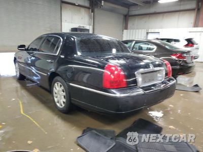 Drugie zdjęcie samochodu z przodu: 2010 LINCOLN TOWN CAR SIGNATURE LIMITED VIN:2LNBL8CV5AX750787 - miniatura