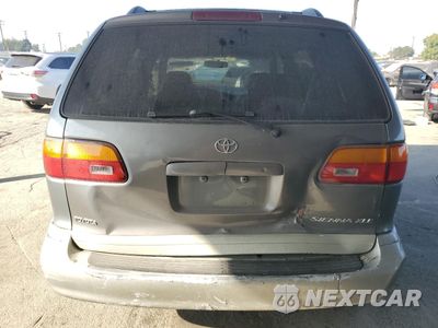 Zdjęcie 6 z 15 samochodu: 2020 TOYOTA SIENNA LE VIN:4T3ZF13C0YU235653 - miniatura