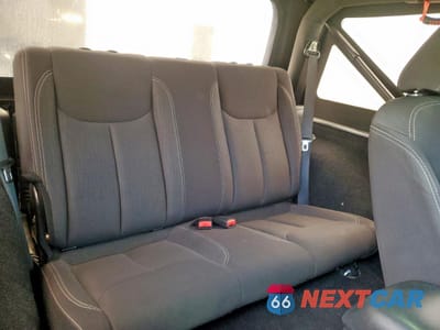 Zdjęcie 10 z 12 samochodu: 2015 JEEP WRANGLER RUBICON VIN:1C4BJWCG4FL625977 - miniatura