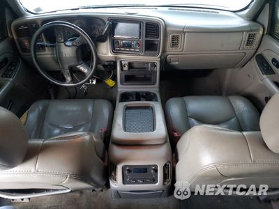 Zdjęcie 8 z 12 samochodu: 2005 GMC NEW SIERRA K3500 VIN:1GTJK33245F932784 - miniatura