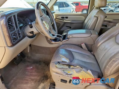 Zdjęcie 7 z 15 samochodu: 2006 GMC YUKON XL DENALI VIN:1GKFK66U26J120875 - miniatura