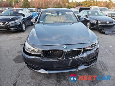 Piąte zdjęcie samochodu w środku: 2015 BMW 328 XIGT SULEV VIN:WBA8Z5C54FGS36080 - miniatura