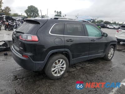 Trzecie zdjęcie samochodu z tyłu: 2019 JEEP CHEROKEE LATITUDE VIN:1C4PJLCB1KD439603 - miniatura