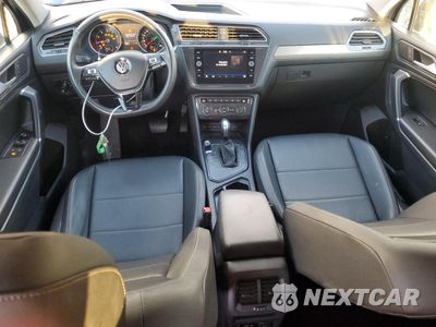 Zdjęcie 8 z 15 samochodu: 2020 VOLKSWAGEN TIGUAN SE VIN:3VV3B7AX3LM037882 - miniatura