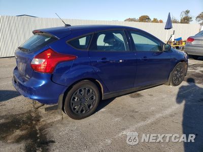 Trzecie zdjęcie samochodu z tyłu: 2012 FORD FOCUS SE VIN:1FAHP3K29CL371665 - miniatura
