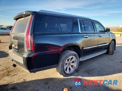 Trzecie zdjęcie samochodu z tyłu: 2015 CADILLAC ESCALADE ESV LUXURY VIN:1GYS3HKJ1FR304568 - miniatura