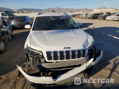 Piąte zdjęcie samochodu w środku: 2019 JEEP CHEROKEE LATITUDE PLUS VIN:1C4PJLLB8KD462800 - miniatura