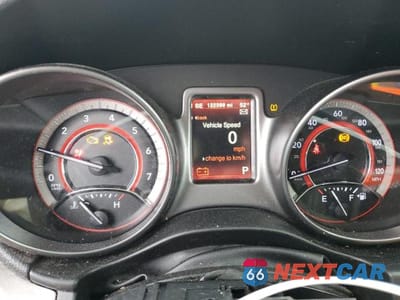 Zdjęcie 9 z 13 samochodu: 2019 DODGE JOURNEY CROSSROAD VIN:3C4PDCGG0KT858016 - miniatura