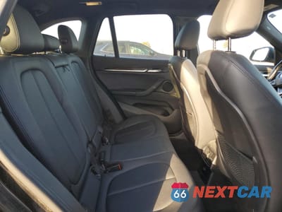 Zdjęcie 11 z 13 samochodu: 2016 BMW X1 XDRIVE28I VIN:WBXHT3C33GP887955 - miniatura