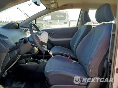 Zdjęcie 7 z 13 samochodu: 2010 TOYOTA YARIS VIN:JTDJT4K30A5323138 - miniatura