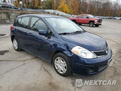 Czwarte zdjęcie samochodu z boku: 2012 NISSAN VERSA S VIN:3N1BC1CP0CK242706 - miniatura