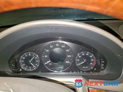 Zdjęcie 9 z 14 samochodu: 2005 MERCEDES-BENZ E 320 VIN:WDBUF65J15A641128 - miniatura