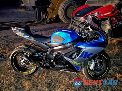 2023 SUZUKI GSX-R600 JS1GN7FA8P7100433 - główne zdjęcie licytacji z USA - miniatura