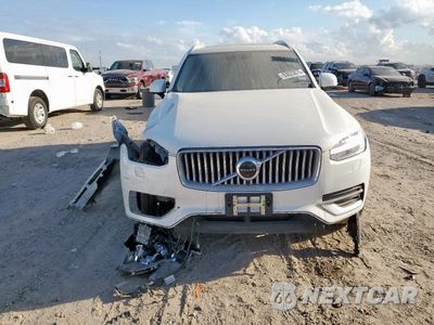 Piąte zdjęcie samochodu w środku: 2020 VOLVO XC90 T6 INSCRIPTION VIN:YV4A221L7L1545885 - miniatura