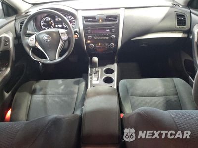 Zdjęcie 8 z 15 samochodu: 2015 NISSAN ALTIMA 2.5 VIN:1N4AL3AP4FC164938 - miniatura