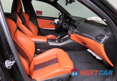 Piąte zdjęcie samochodu w środku: 2021 BMW M3 COMPETITION VIN:WBS33AY01MFK86175 - miniatura