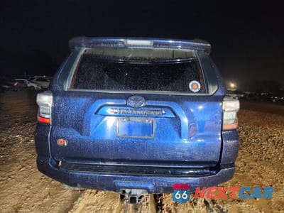 Zdjęcie 6 z 13 samochodu: 2019 TOYOTA 4RUNNER SR5 VIN:JTEZU5JR2K5198250 - miniatura