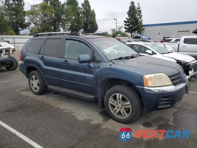 Czwarte zdjęcie samochodu z boku: 2004 MITSUBISHI ENDEAVOR XLS VIN:4A4MM31SX4E010575 - miniatura