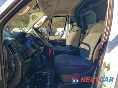 Zdjęcie 7 z 13 samochodu: 2018 RAM PROMASTER DELIVERY VAN VIN:3C6URVJG0JE131705 - miniatura