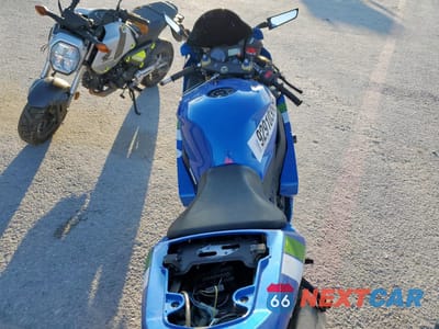 Zdjęcie 6 z 10 samochodu: 2005 SUZUKI GSX-R600 K VIN:JS1GN7CA452103733 - miniatura