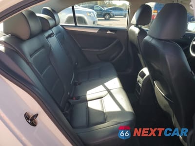 Zdjęcie 10 z 14 samochodu: 2014 VOLKSWAGEN JETTA SE VIN:3VWD07AJ4EM237674 - miniatura